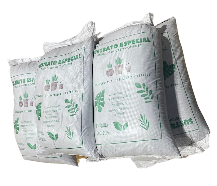 Tierra De Hoja Premium Sustrato 4 Sacos X 40 Litros